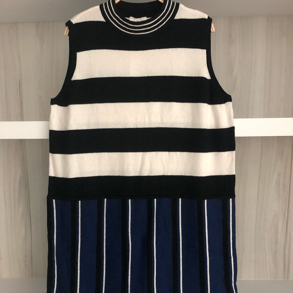 Lou and Grey Delight Graphic Stripes Dress